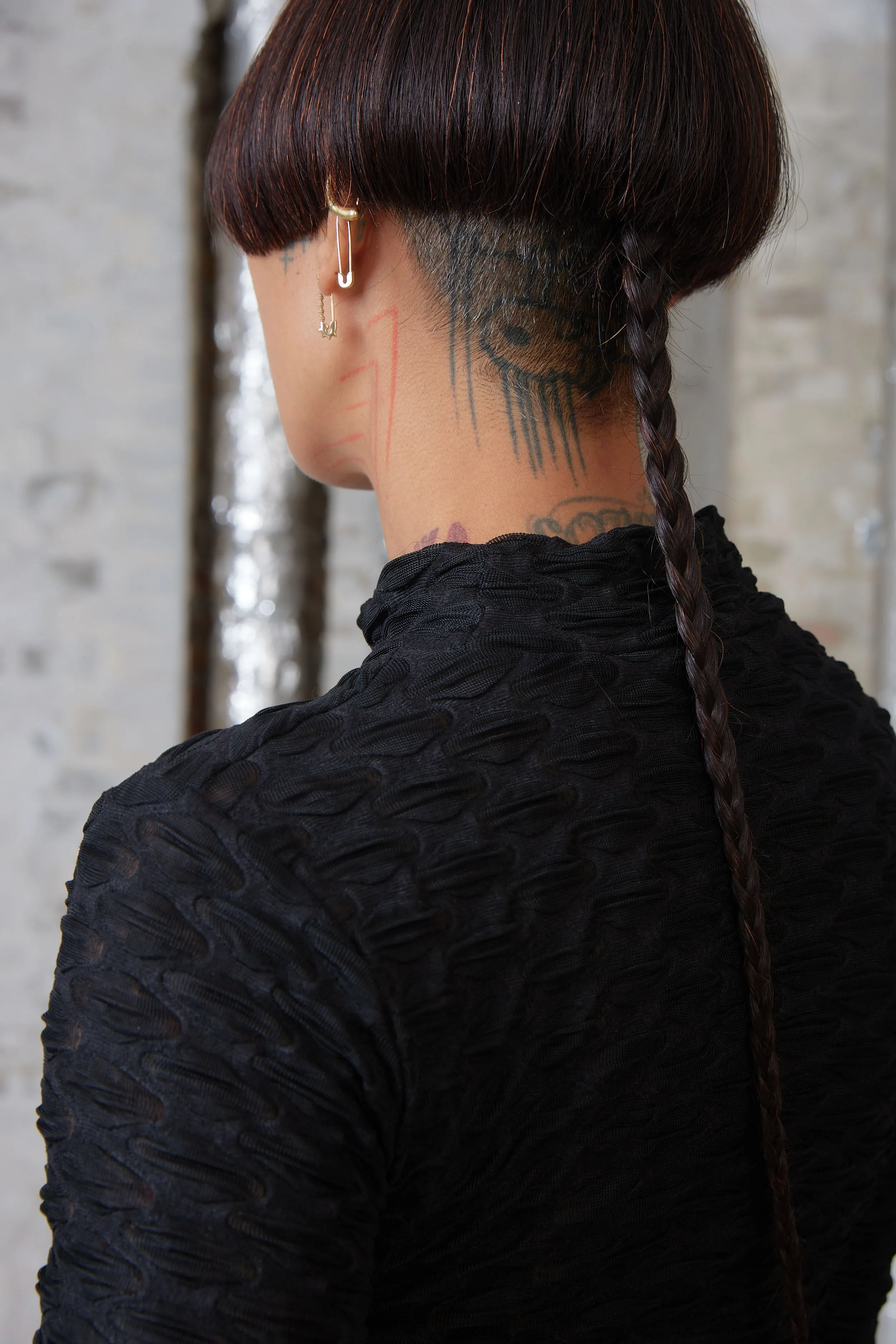 Bubble Wrap Turtleneck - Black