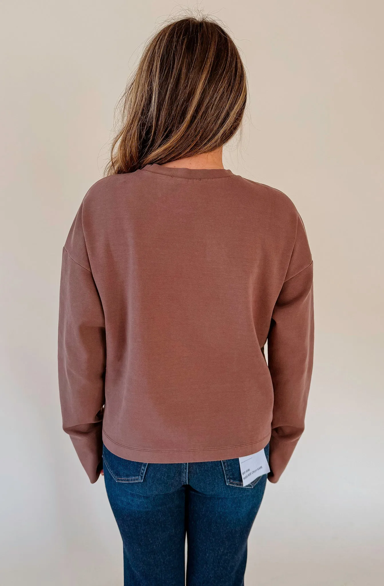 GENEVIEVE LONG SLEEVE CREW SWEATSHIRT