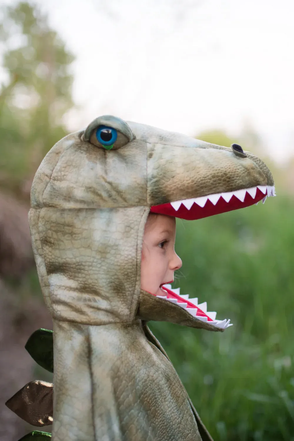 Grandasaurus T-Rex Cape w/ Claws