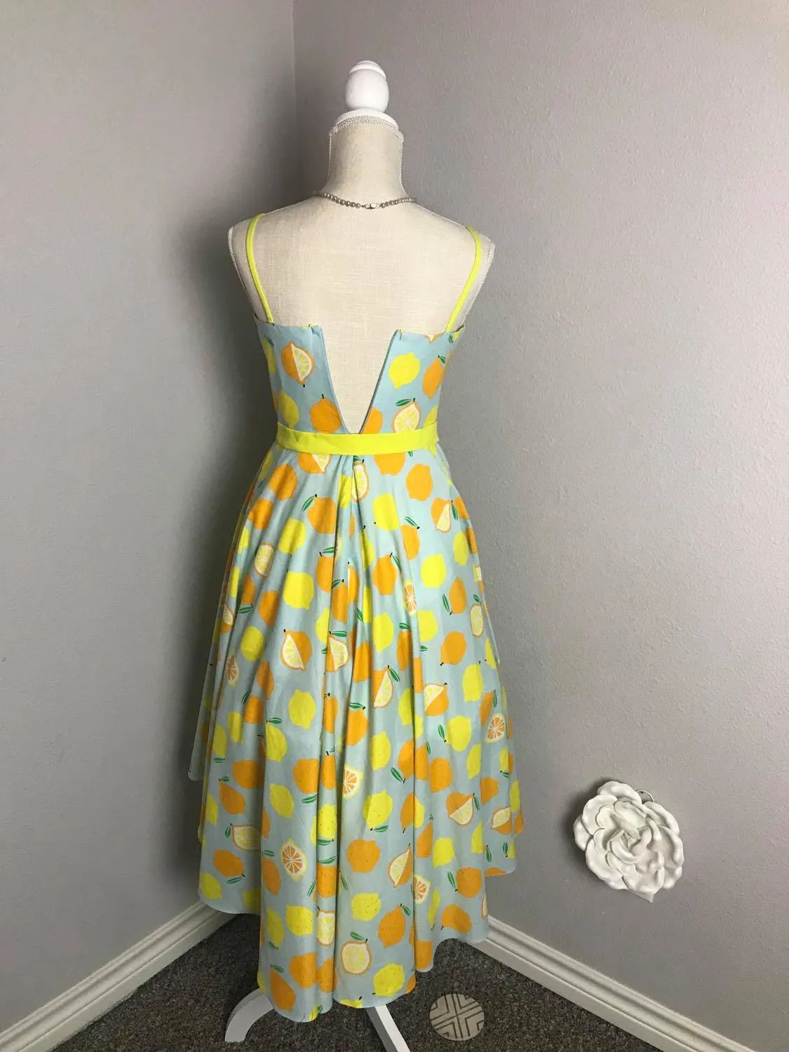 Juliet Dress in Lemon Print cotton size S