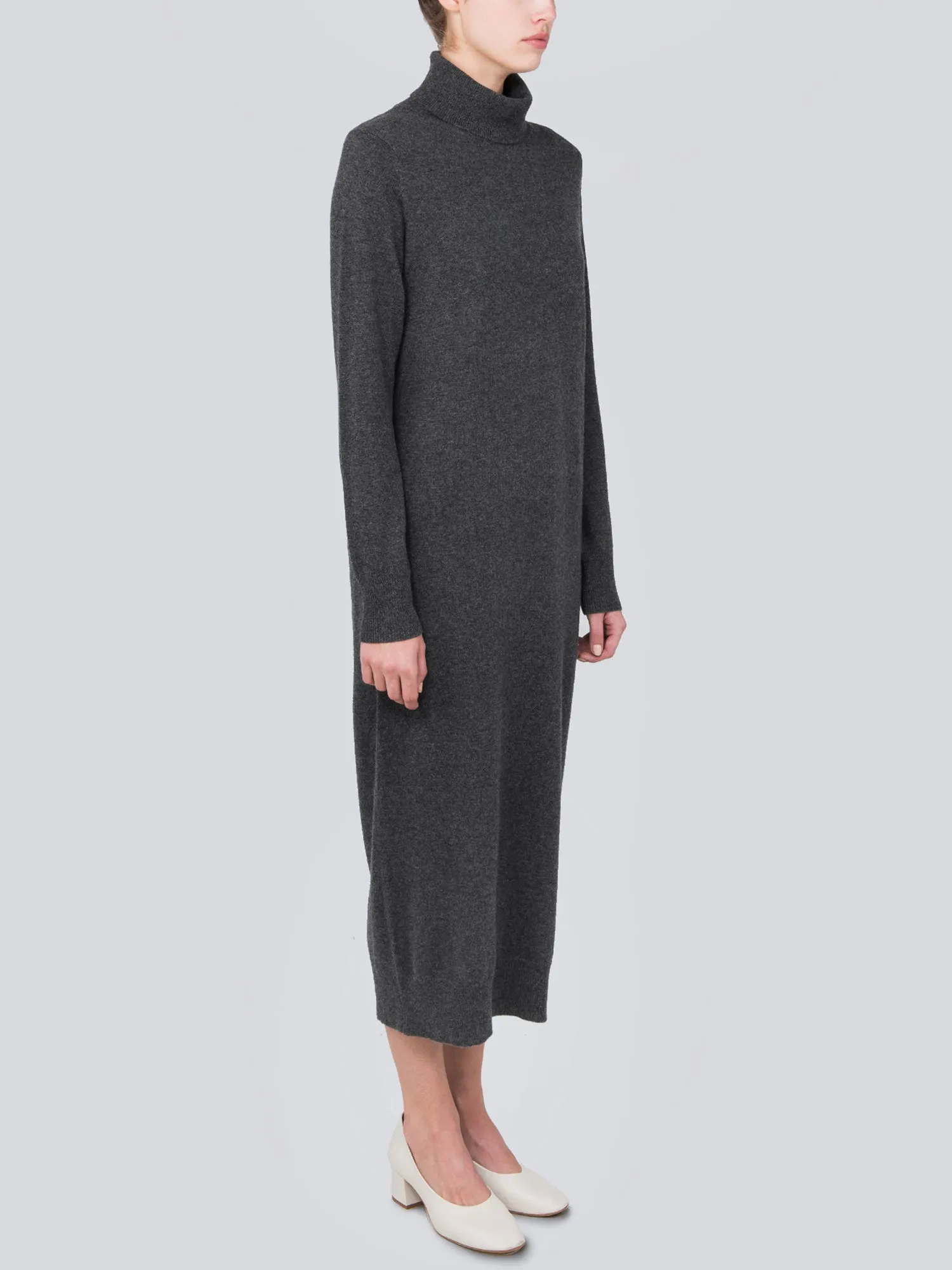 Turtleneck Maxi Dress_Graphite