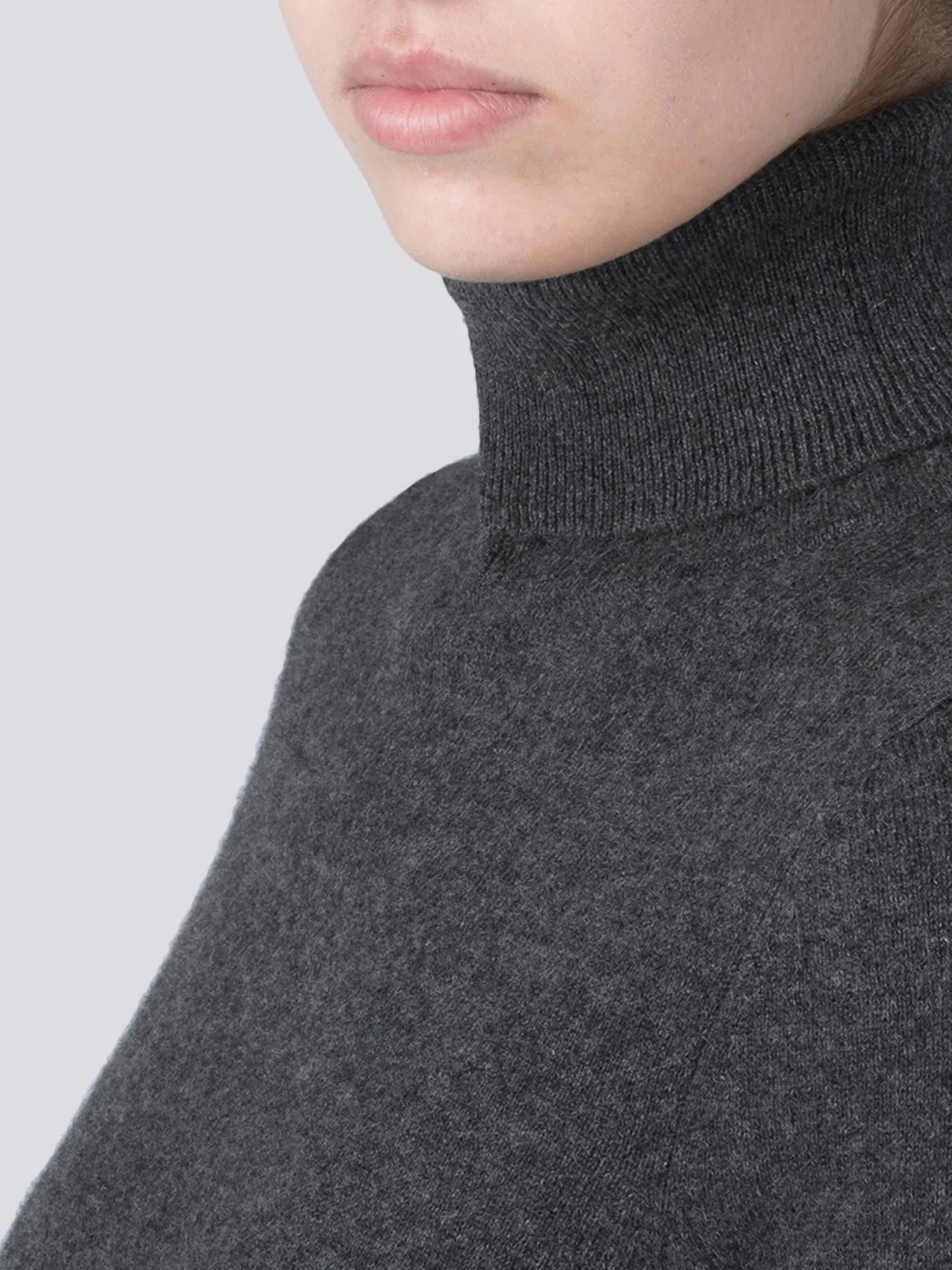 Turtleneck Maxi Dress_Graphite