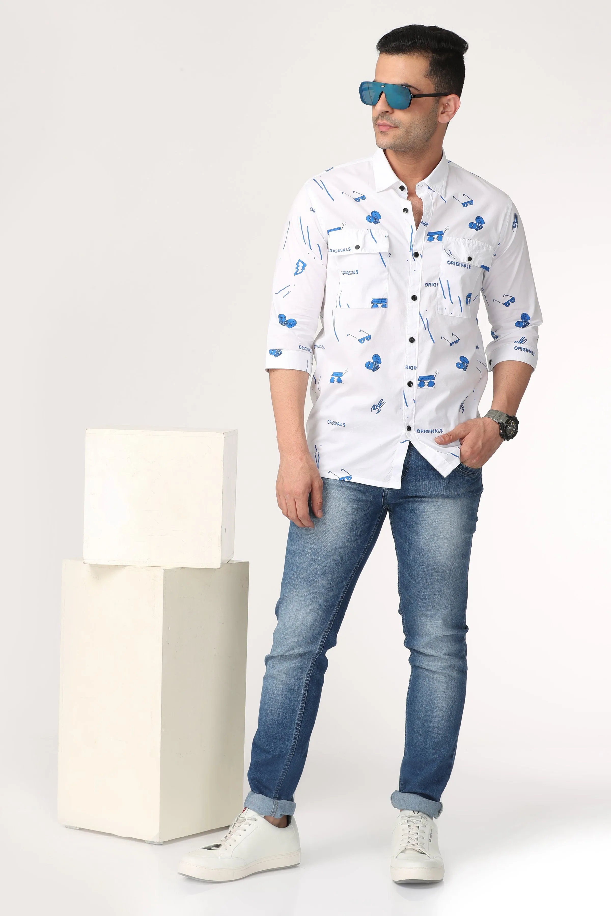 White with Blue Pattern 3/4 Sleeve Shirt