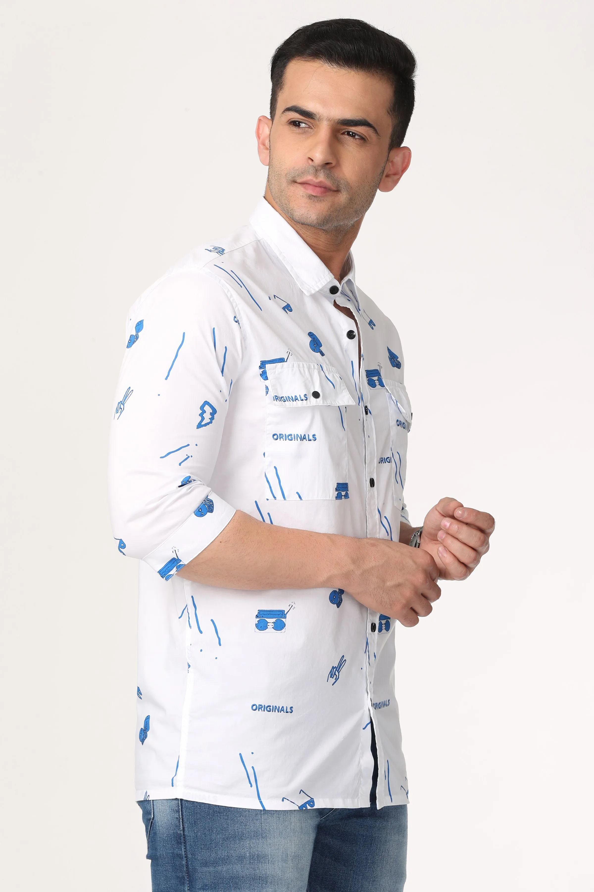 White with Blue Pattern 3/4 Sleeve Shirt